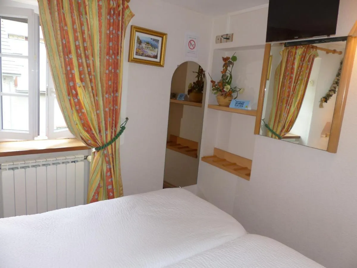 Hotel Logis Auberge De L'Isard Saint-Lary  France