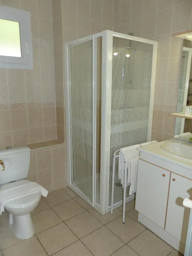 Hotel Logis Auberge De L'Isard Saint-Lary  3*, Saint-Lary (Ariege)