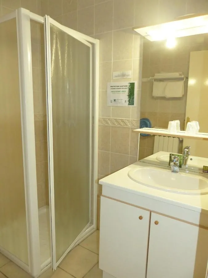 Hotel Logis Auberge De L'Isard Saint-Lary   Saint-Lary (Ariege)