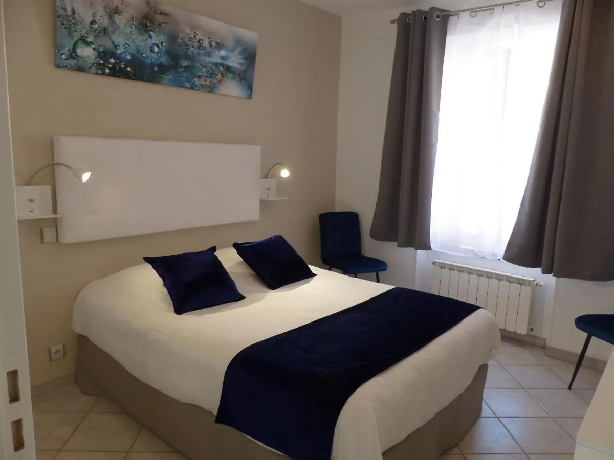 Hotel Logis Auberge De L'Isard Saint-Lary  3*, Saint-Lary (Ariege)