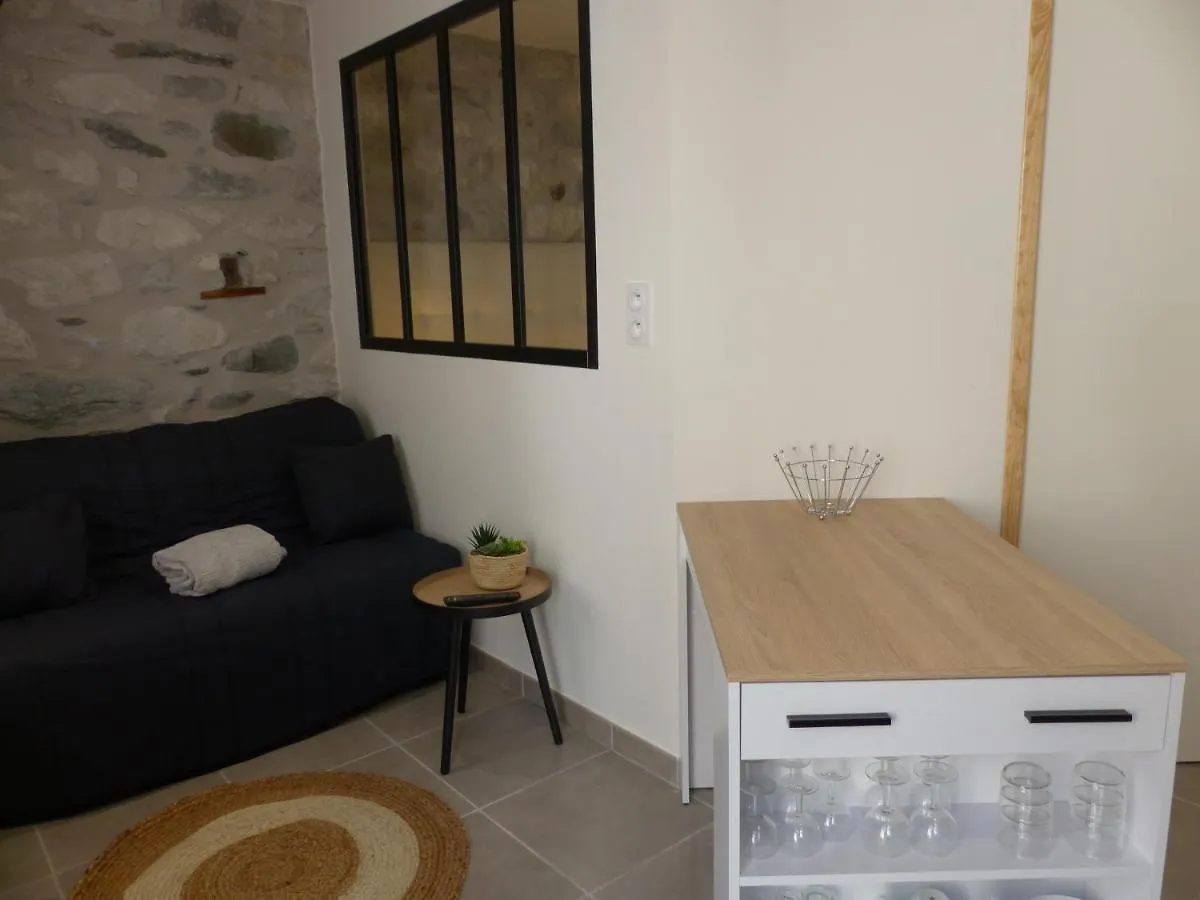 Hotel Logis Auberge De L'Isard Saint-Lary  3*, Saint-Lary (Ariege)